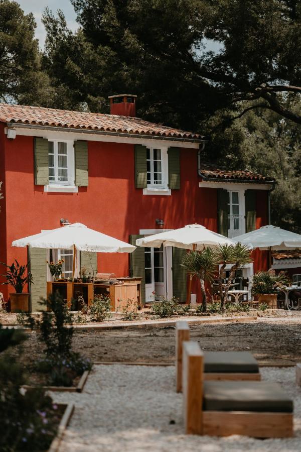 Le Cigalon Bed & Breakfast Le Beausset Eksteriør bilde