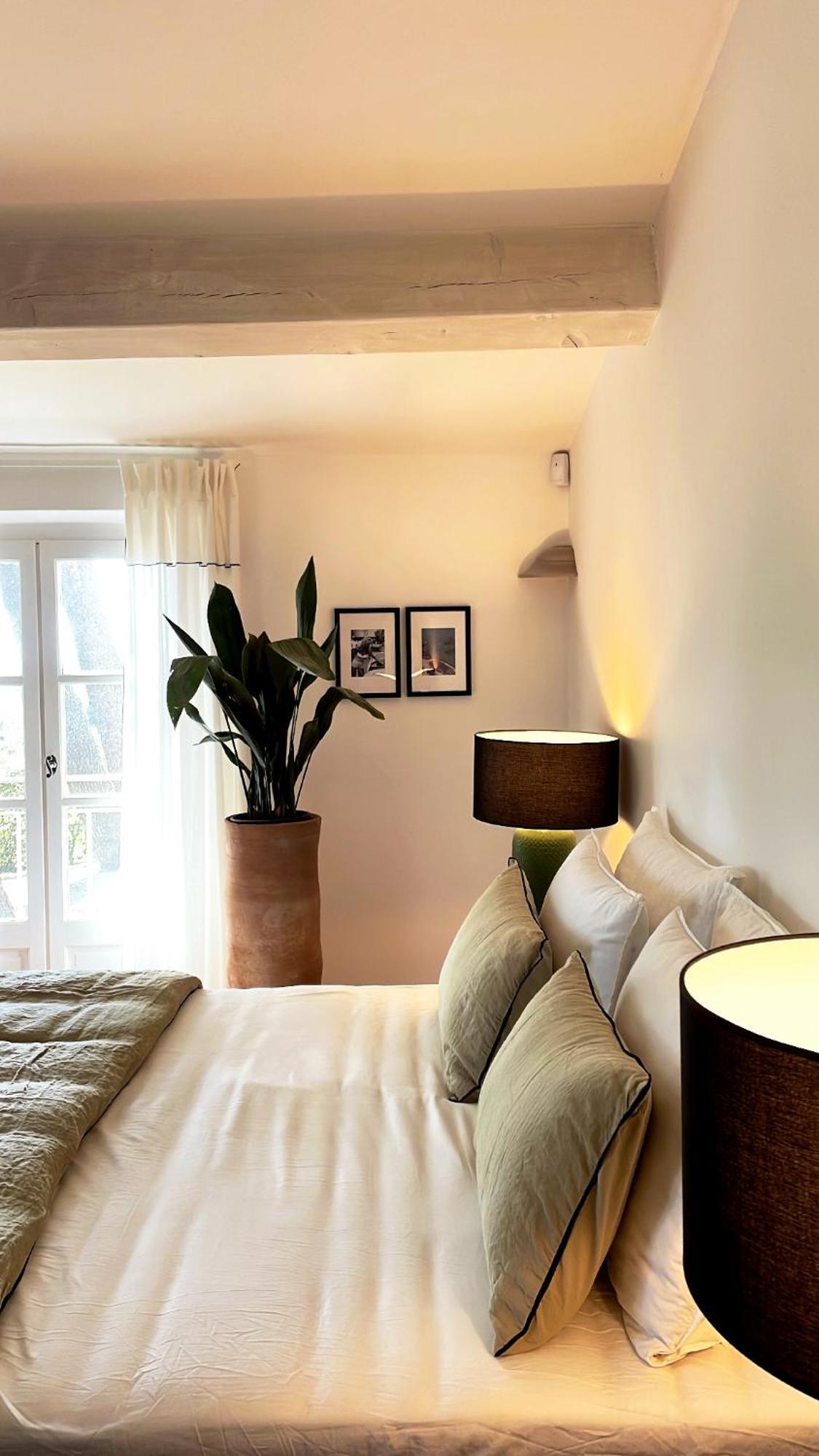 Le Cigalon Bed & Breakfast Le Beausset Rom bilde