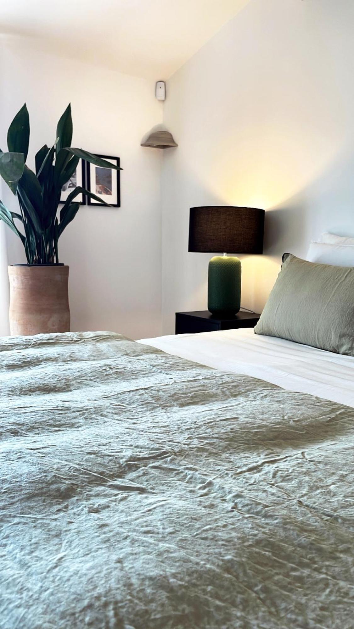 Le Cigalon Bed & Breakfast Le Beausset Rom bilde