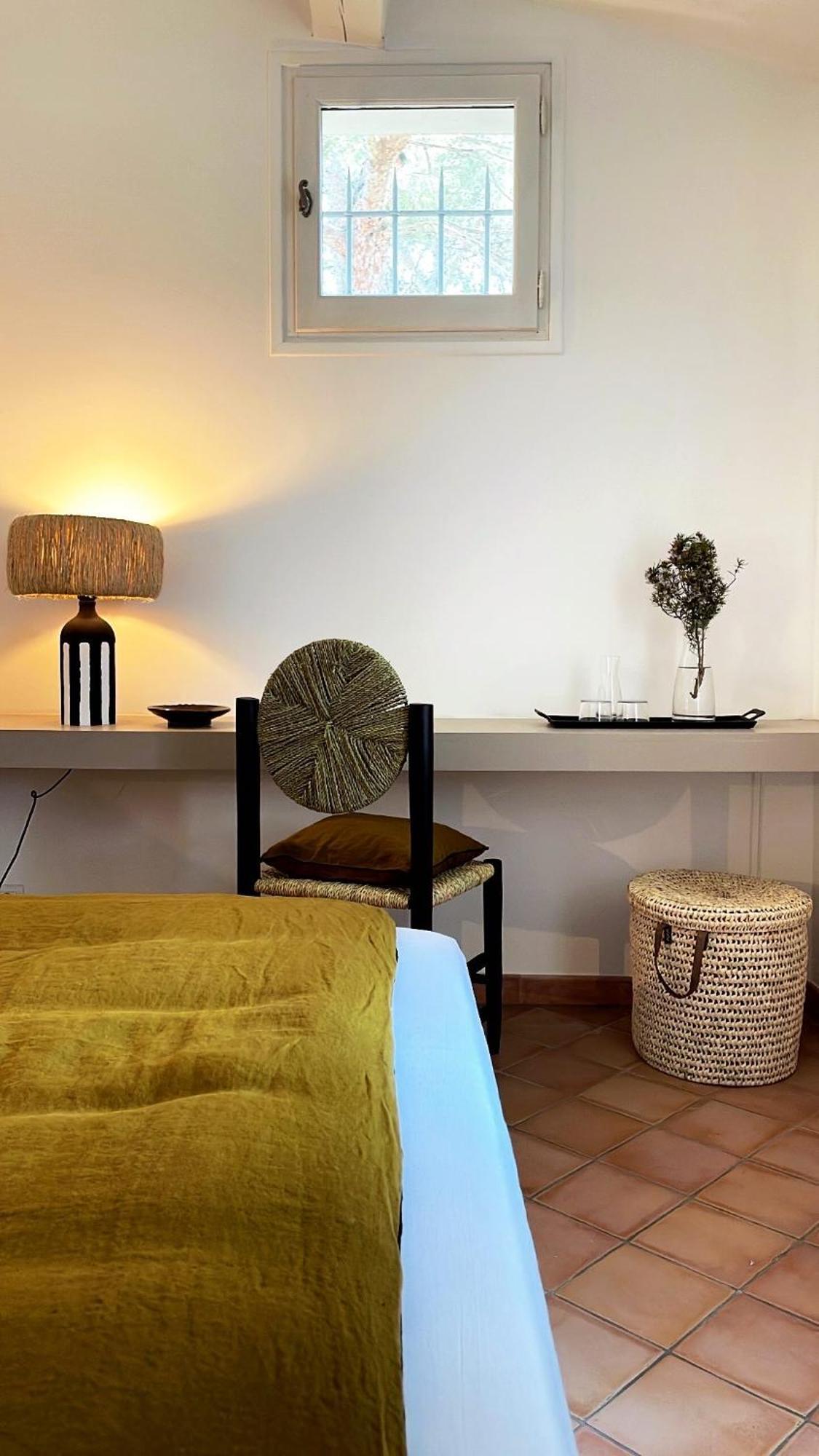 Le Cigalon Bed & Breakfast Le Beausset Rom bilde